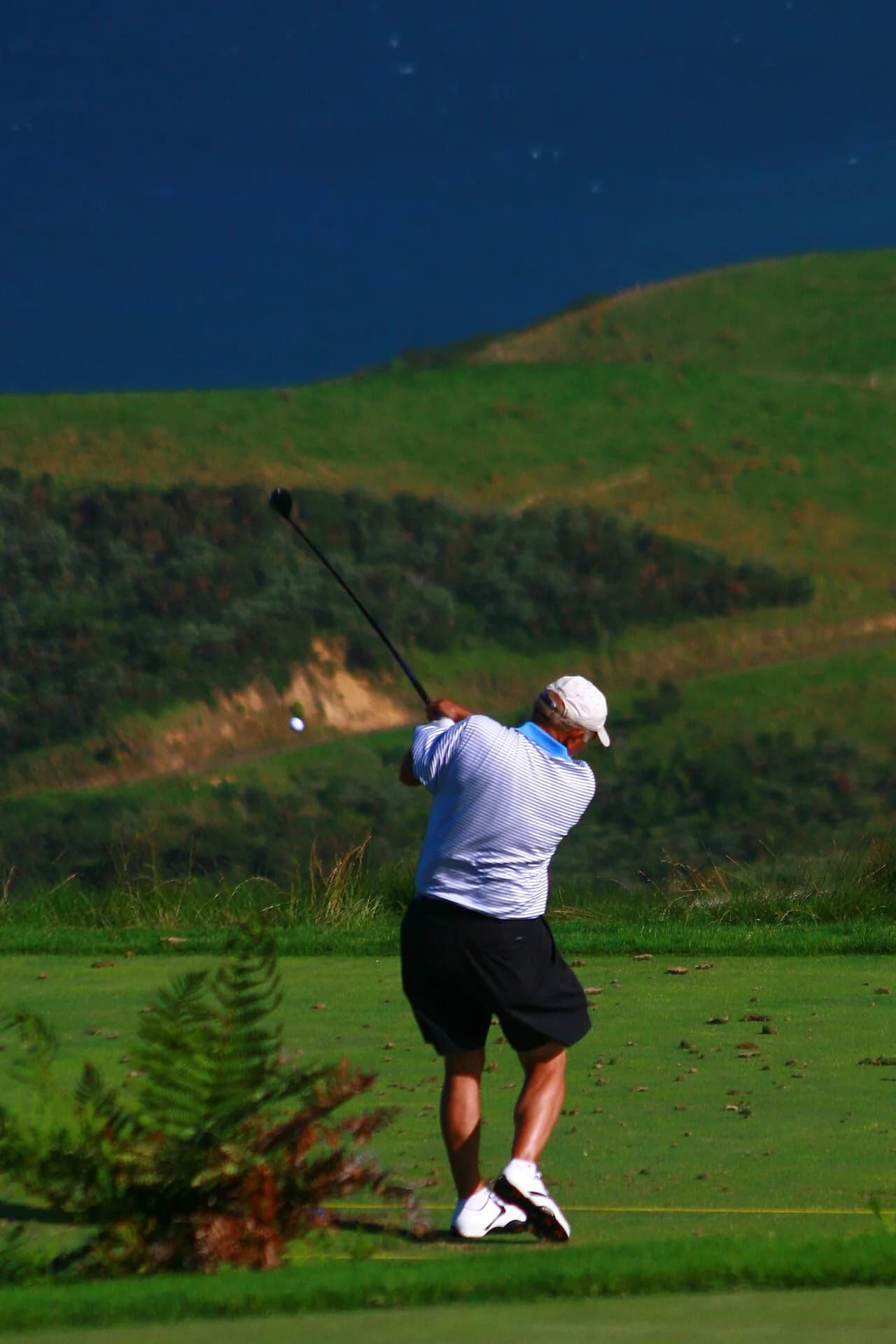 Golf at Kauri Cliffs, photographed in 2009